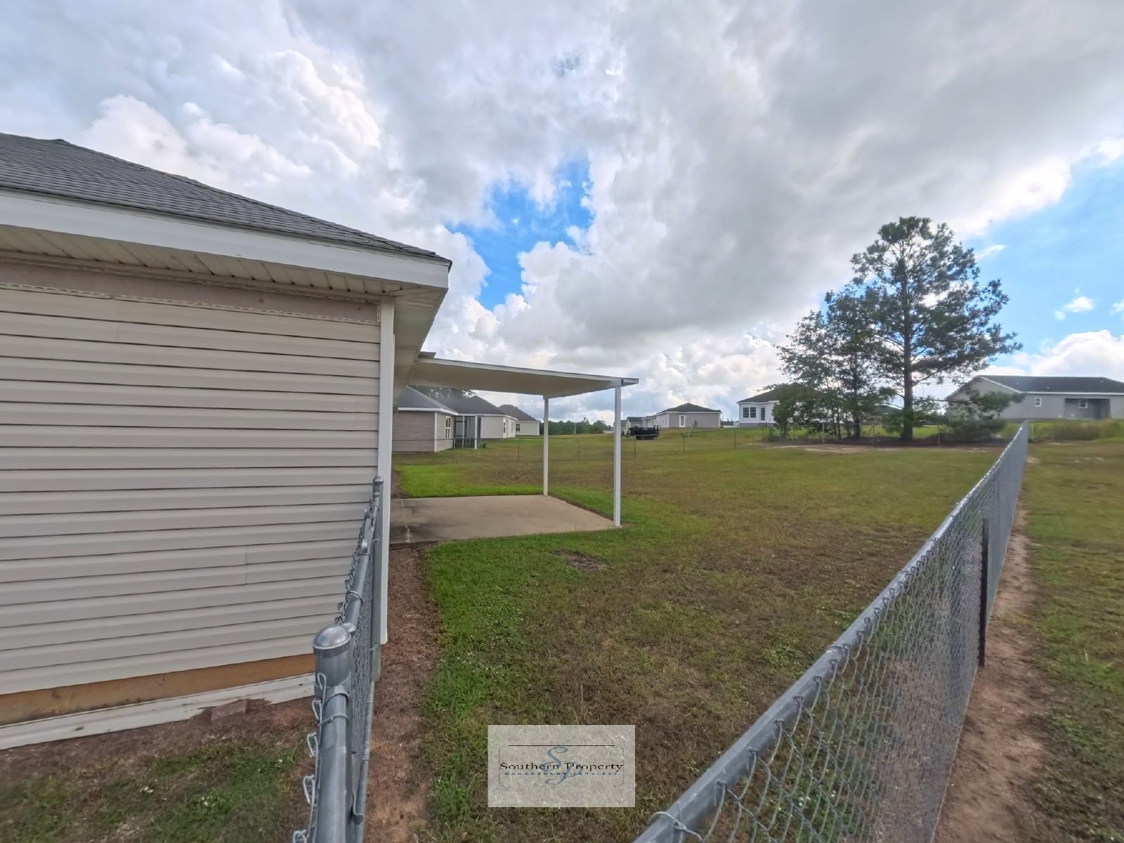 Charming 3BR/2BA Home in Statesboro with Fenced Yard & Garage! property image