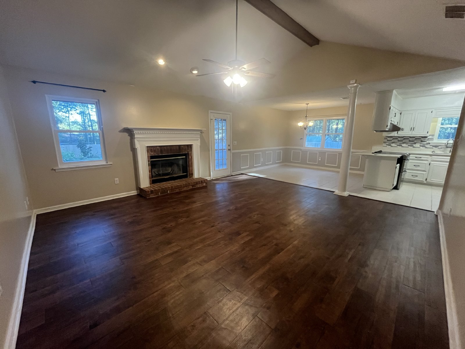 Beautiful Home Located on the Edge of Statesboro property image