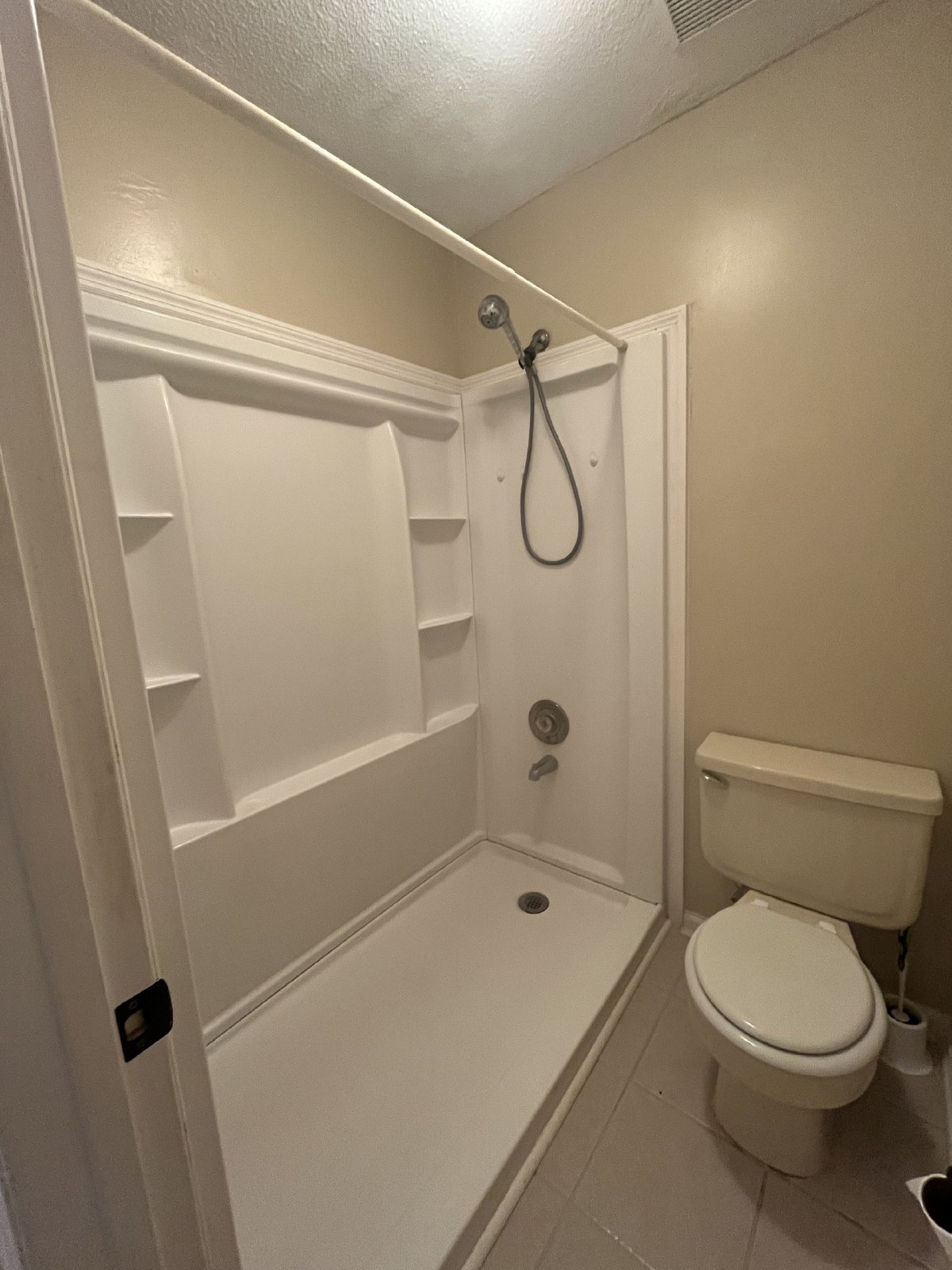 Beautiful Home Located on the Edge of Statesboro property image