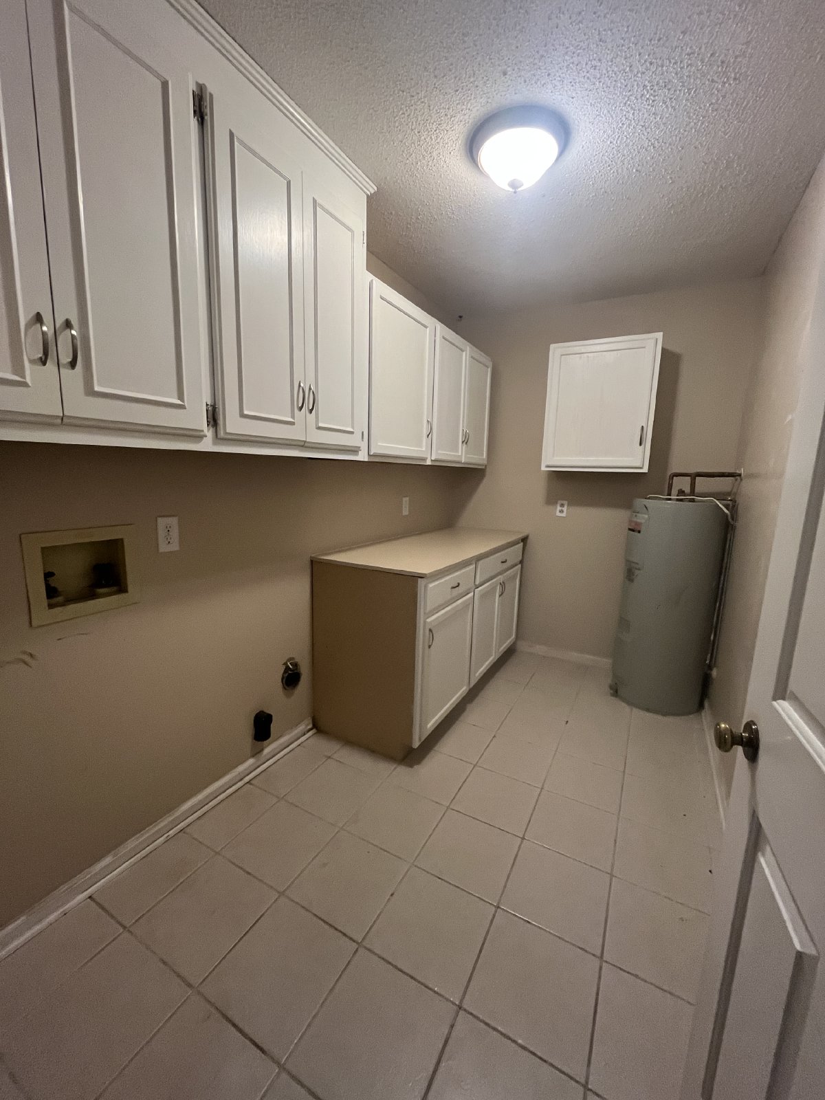 Beautiful Home Located on the Edge of Statesboro property image